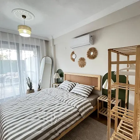 New With Garden For 4 Appartement Fethiye