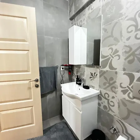 Appartement New With Garden For 4 *