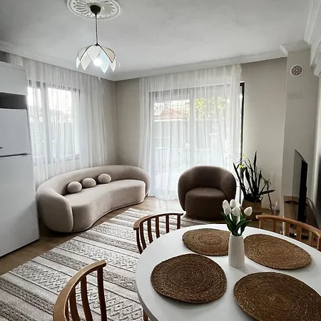 New With Garden For 4 Appartement Fethiye