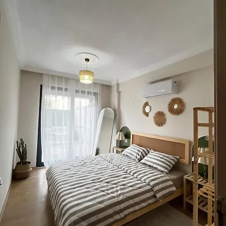 Apartment New With Garden For 4