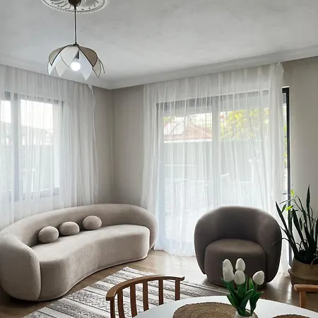 Apartment New With Garden For 4 Fethiye